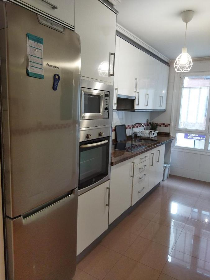 Centrico Apartamento Oviedo Parking Y Wifi Gratuitos Admite Mascotas מראה חיצוני תמונה