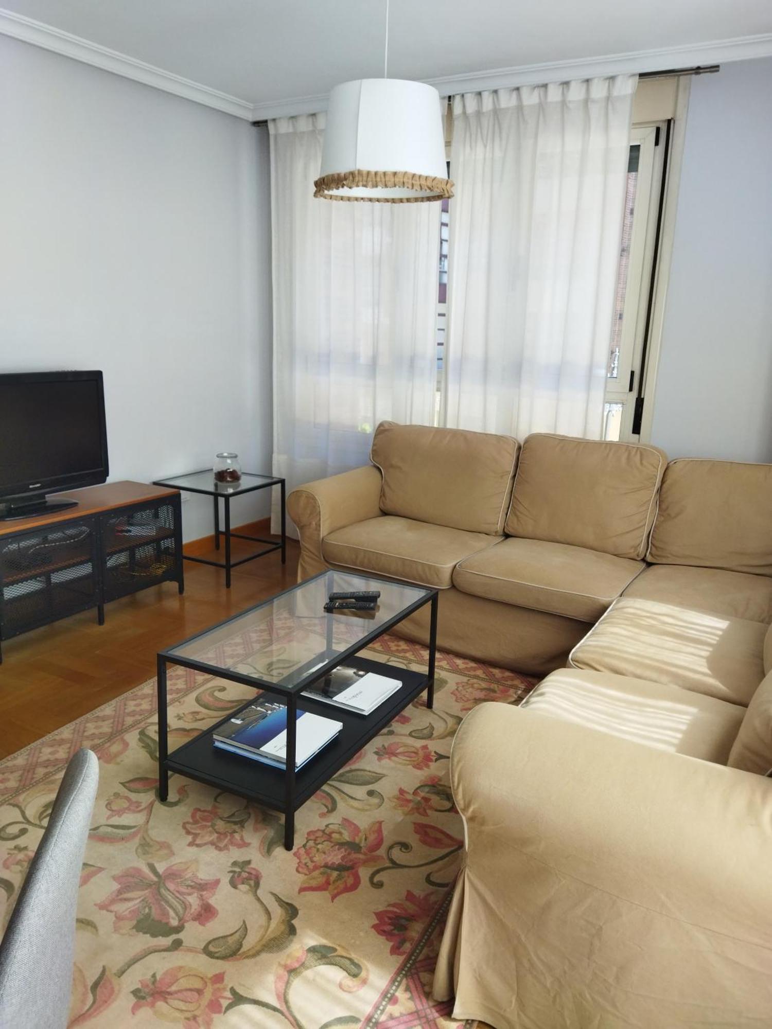Centrico Apartamento Oviedo Parking Y Wifi Gratuitos Admite Mascotas מראה חיצוני תמונה